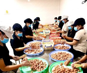 Thực Phẩm Hai Nhất Lạp Xưởng Nướng đá Và Nem Nướng (6)